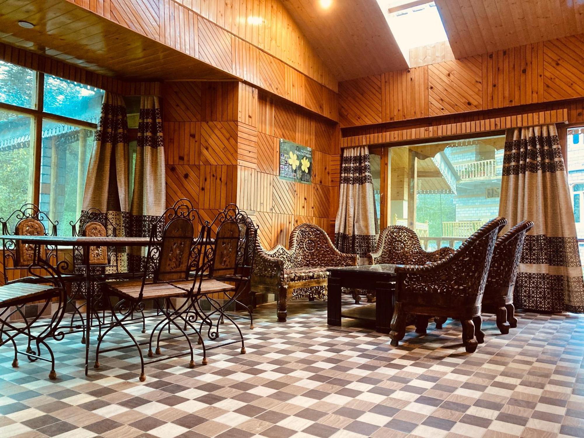 Woods Villa Cottage, Manali 外观 照片