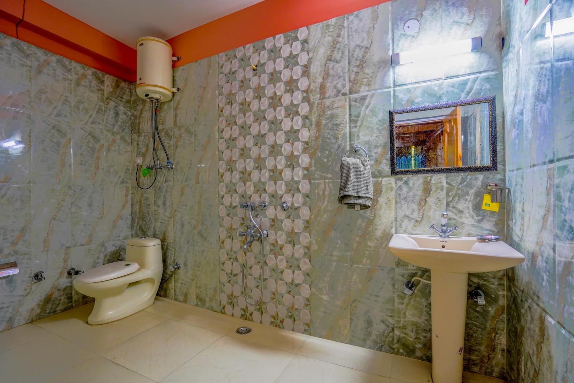 Woods Villa Cottage, Manali 外观 照片