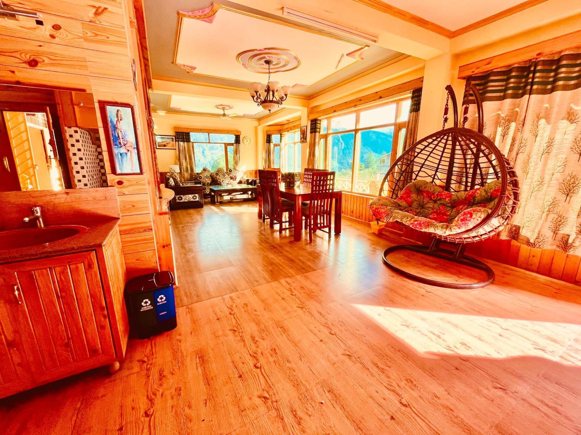 Woods Villa Cottage, Manali 外观 照片