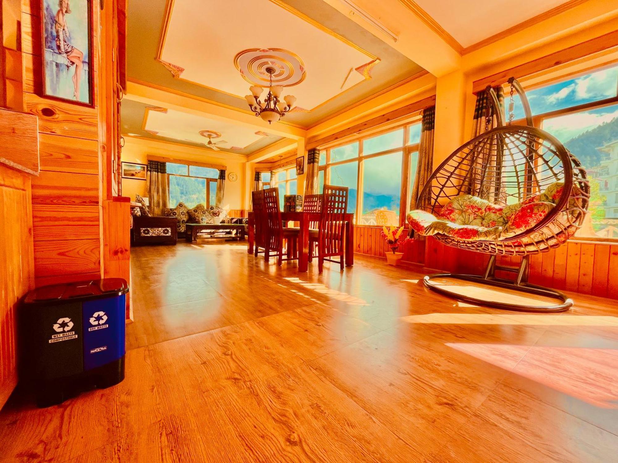 Woods Villa Cottage, Manali 外观 照片