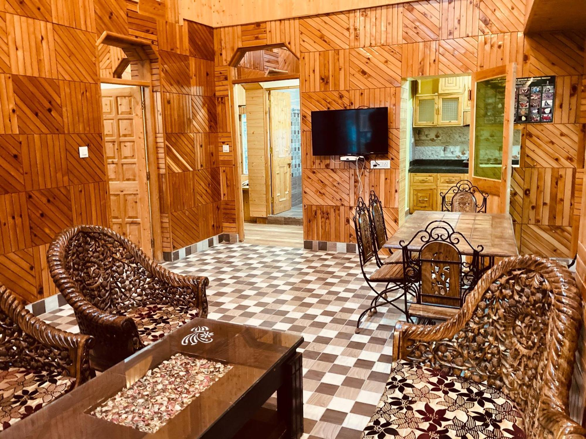 Woods Villa Cottage, Manali 外观 照片