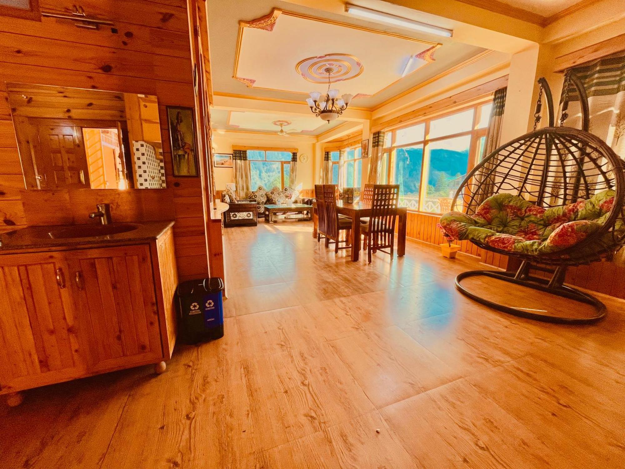 Woods Villa Cottage, Manali 外观 照片